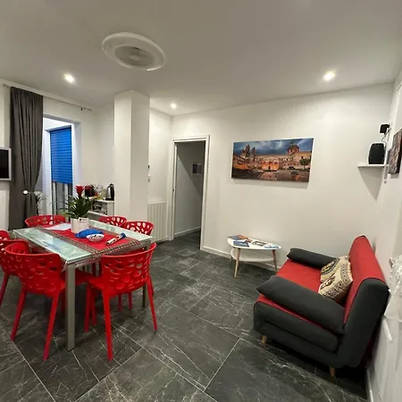 公寓 Large Flat Near Botanical Garden & Station *