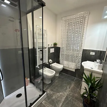 Large Flat Near Botanical Garden & Station 公寓 *
